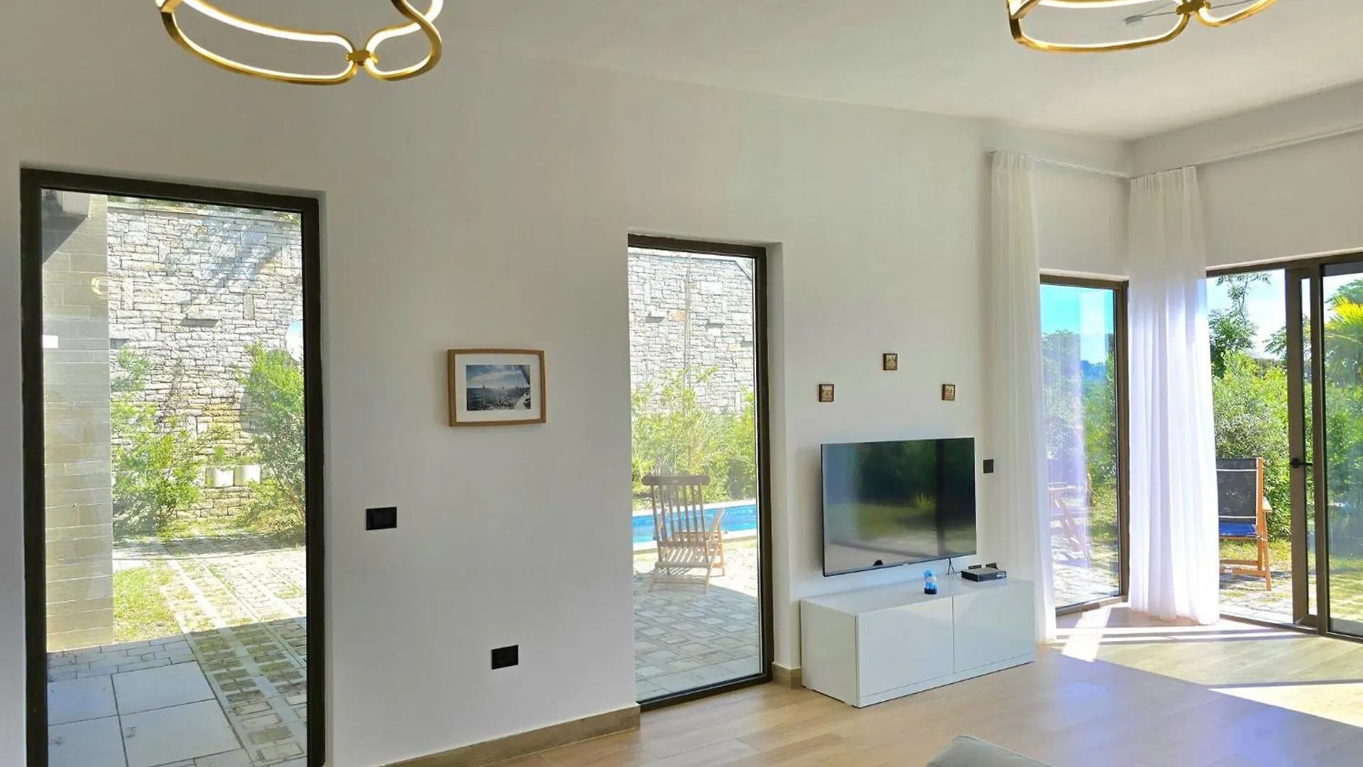 Modern Holiday Home With Sea Views Shetaj Albania